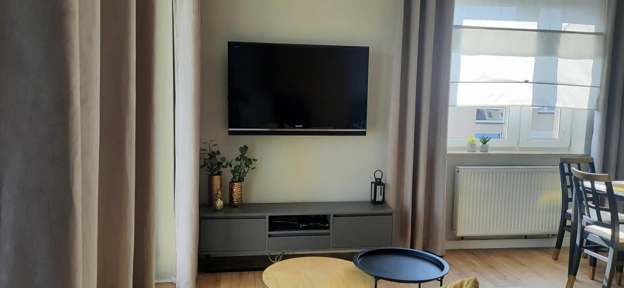 Paryska Home โควอบเซก ภายนอก รูปภาพ
