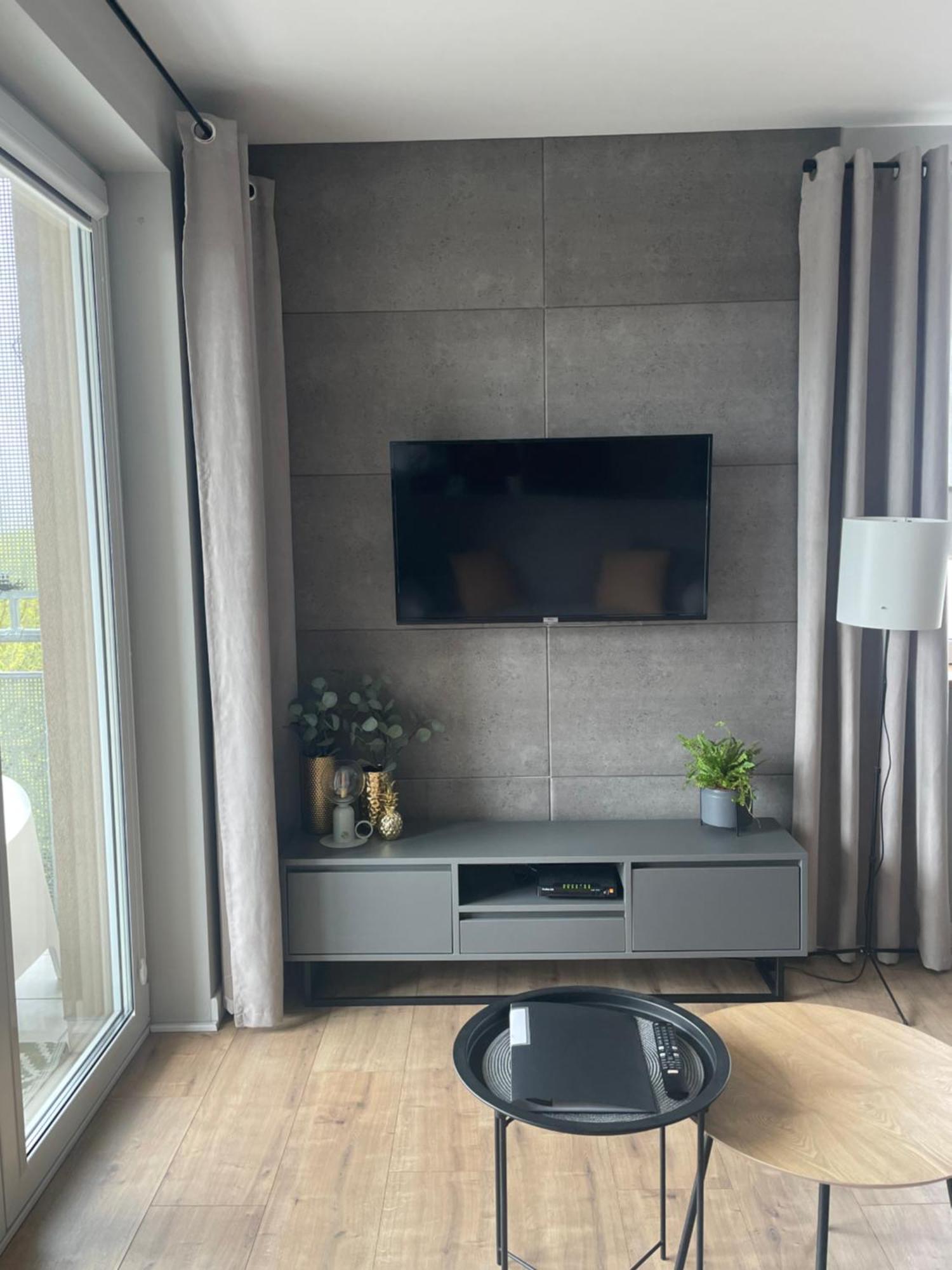 Paryska Home โควอบเซก ภายนอก รูปภาพ